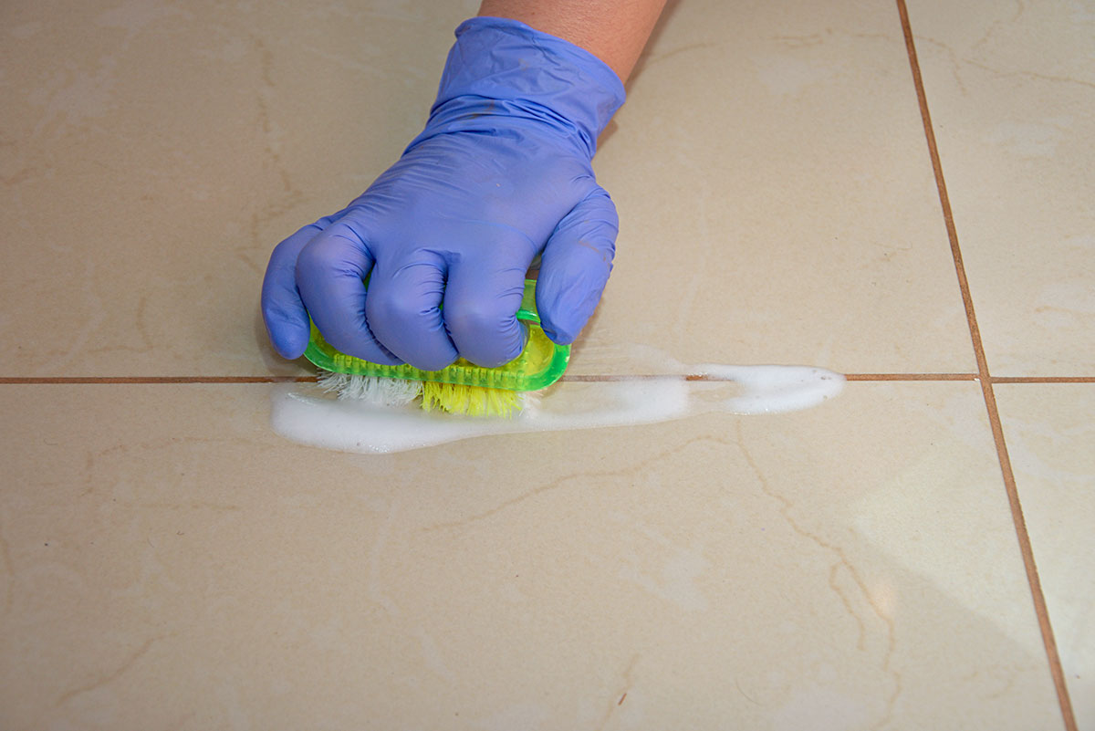 GROUT CLEANING